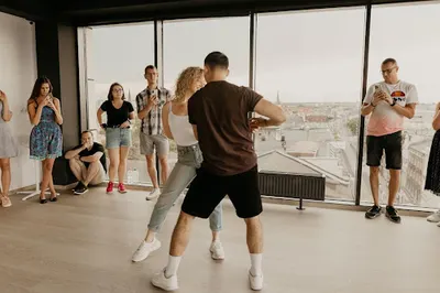 Zakręceni - Studio Tańca